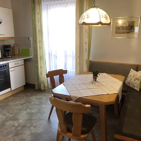 Haus Sabrina Lägenhet Wagrain